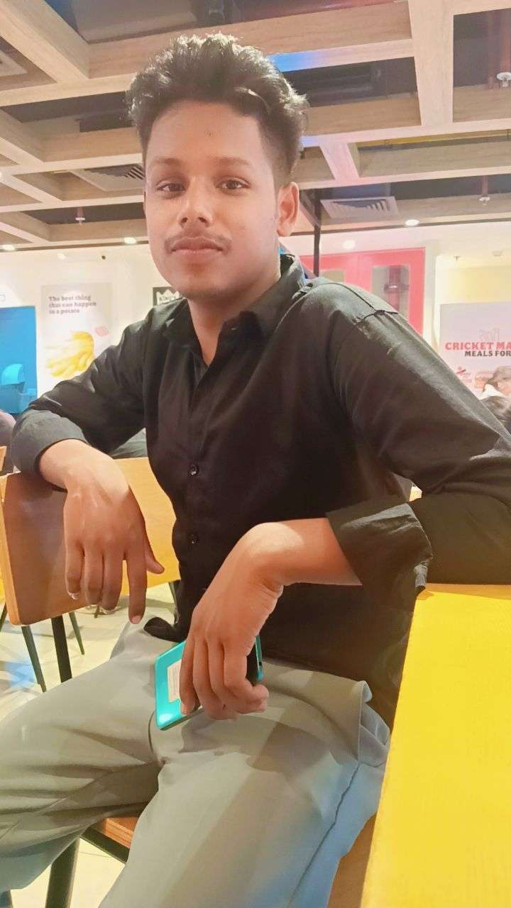 Aadil Khan